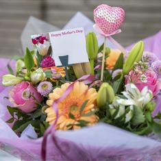 Mothers Day Gerbera and roses